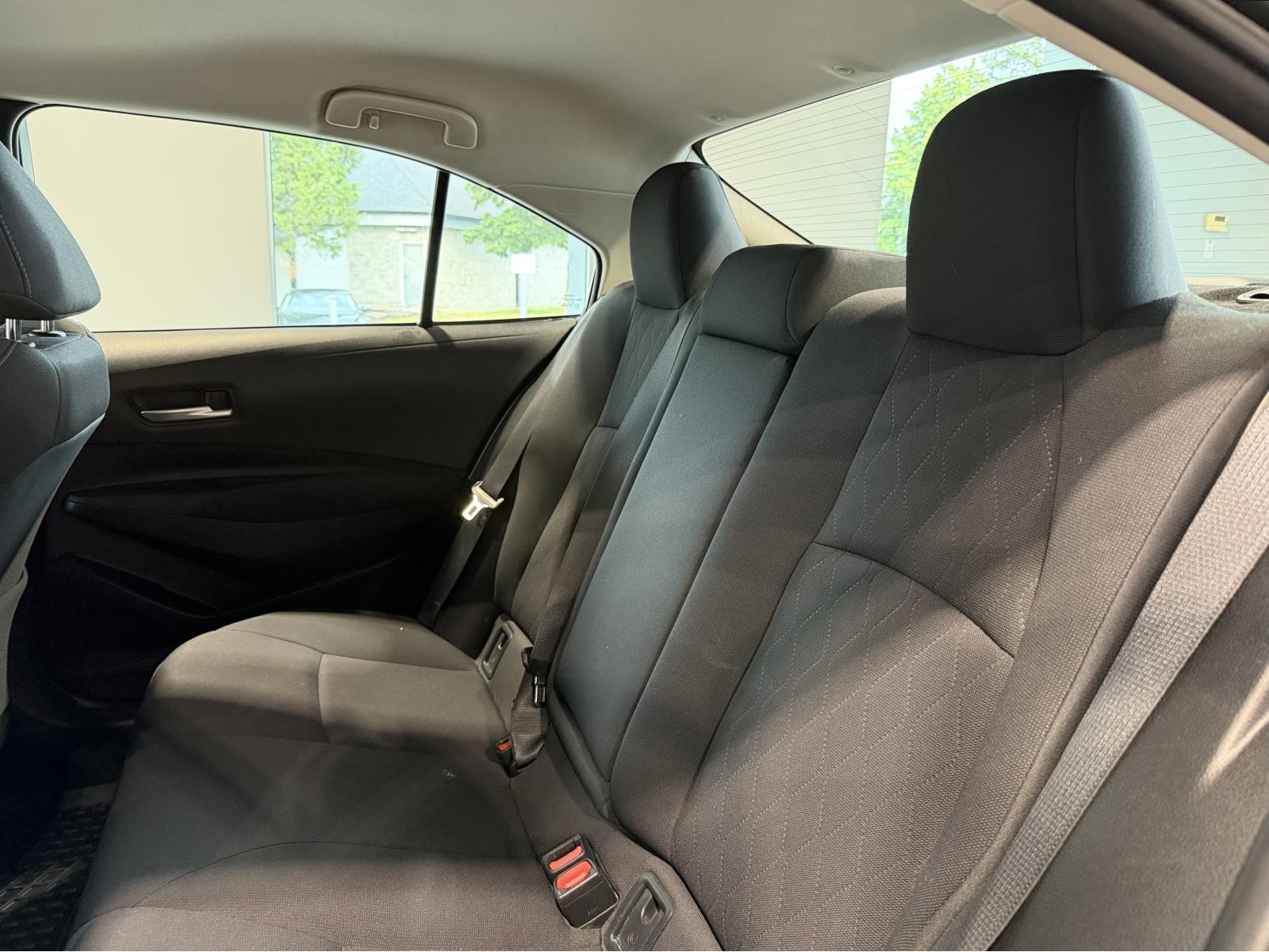 Toyota Corolla LE 2020 — photo 8