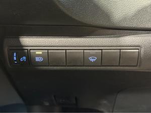 Miniature 11 Toyota Corolla LE 2020