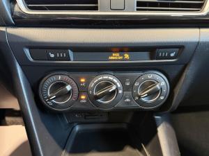 Thumbnail 17 Mazda Mazda3 Sport GS 2016