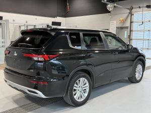 Thumbnail 6 Mitsubishi Outlander LE Premium 2022