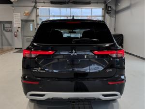 Thumbnail 5 Mitsubishi Outlander LE Premium 2022
