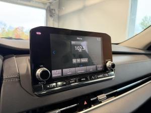 Thumbnail 17 Mitsubishi Outlander LE Premium 2022