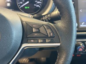 Thumbnail 14 Nissan Kicks SV 2023