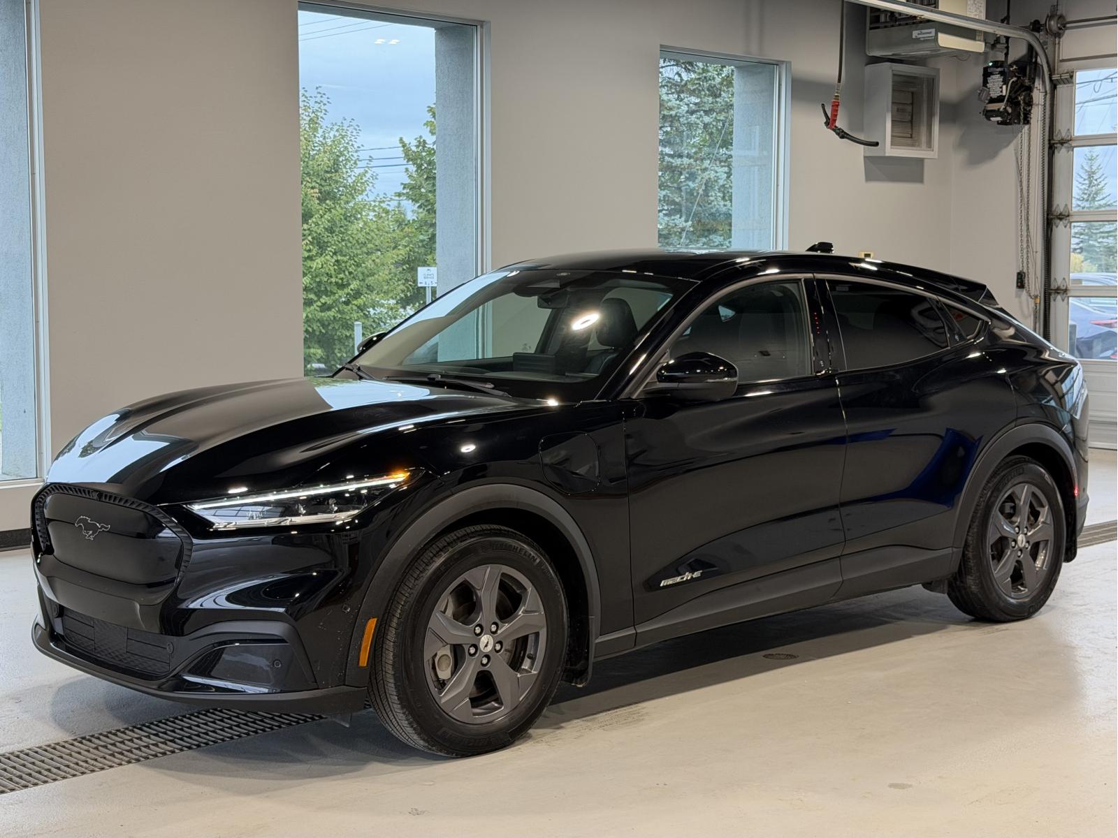 Ford Mustang MACH-E Select 2023