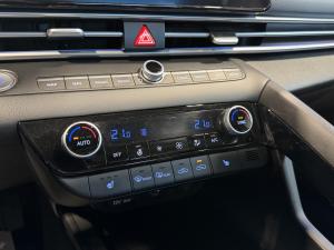 Miniature 20 Hyundai Elantra Luxury Luxury 2023