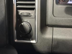Miniature 11 RAM 1500 Classic Warlock 2021
