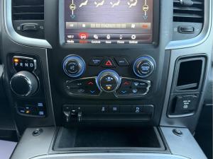 Miniature 18 RAM 1500 Classic Warlock 2021