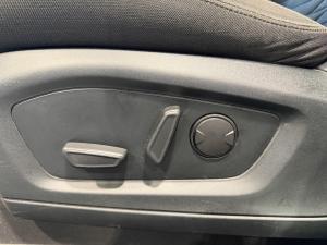 Miniature 15 Ford Explorer XLT 2020