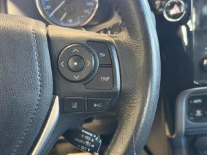Miniature 14 Toyota Corolla SE 2017