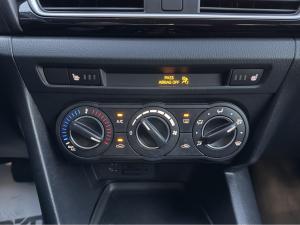 Miniature 18 Mazda Mazda3 Sport GS 2016