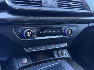 Miniature 23 Audi SQ5 Progressiv 2019