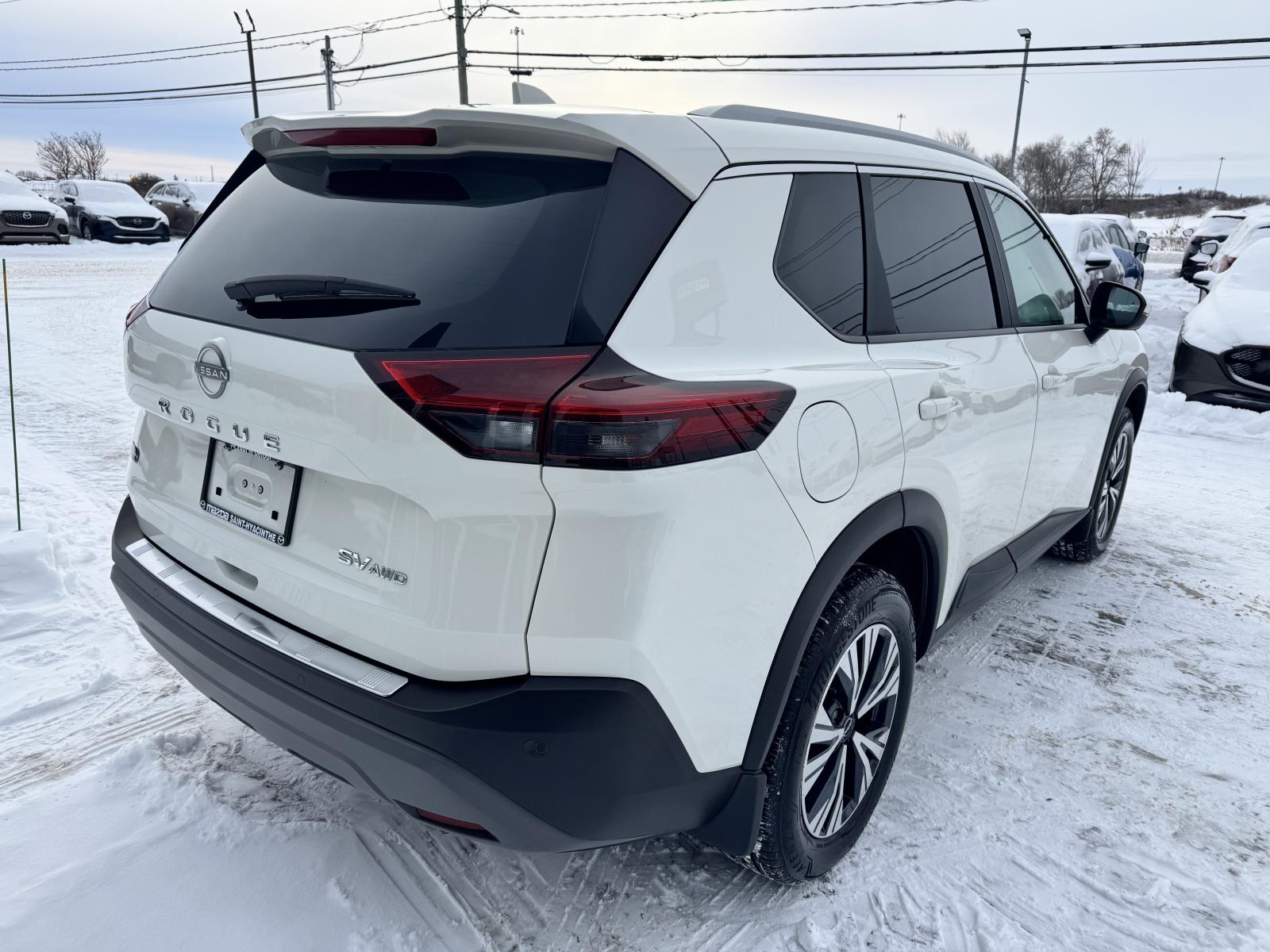 Image 8 Nissan Rogue SV 2023