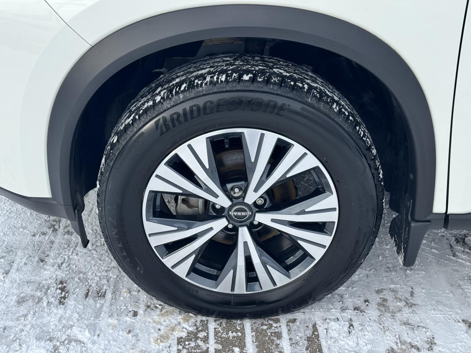 Image 12 Nissan Rogue SV 2023