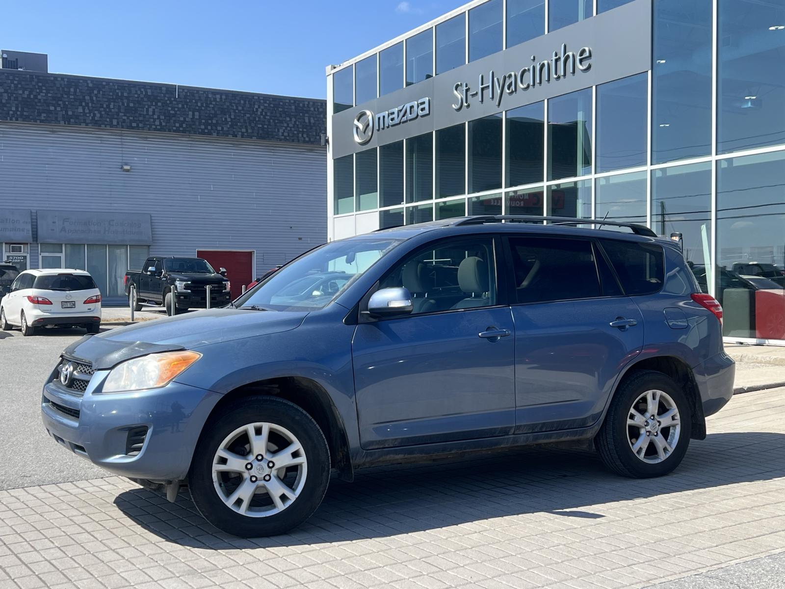 Image 2 Toyota Rav4 Base 2012