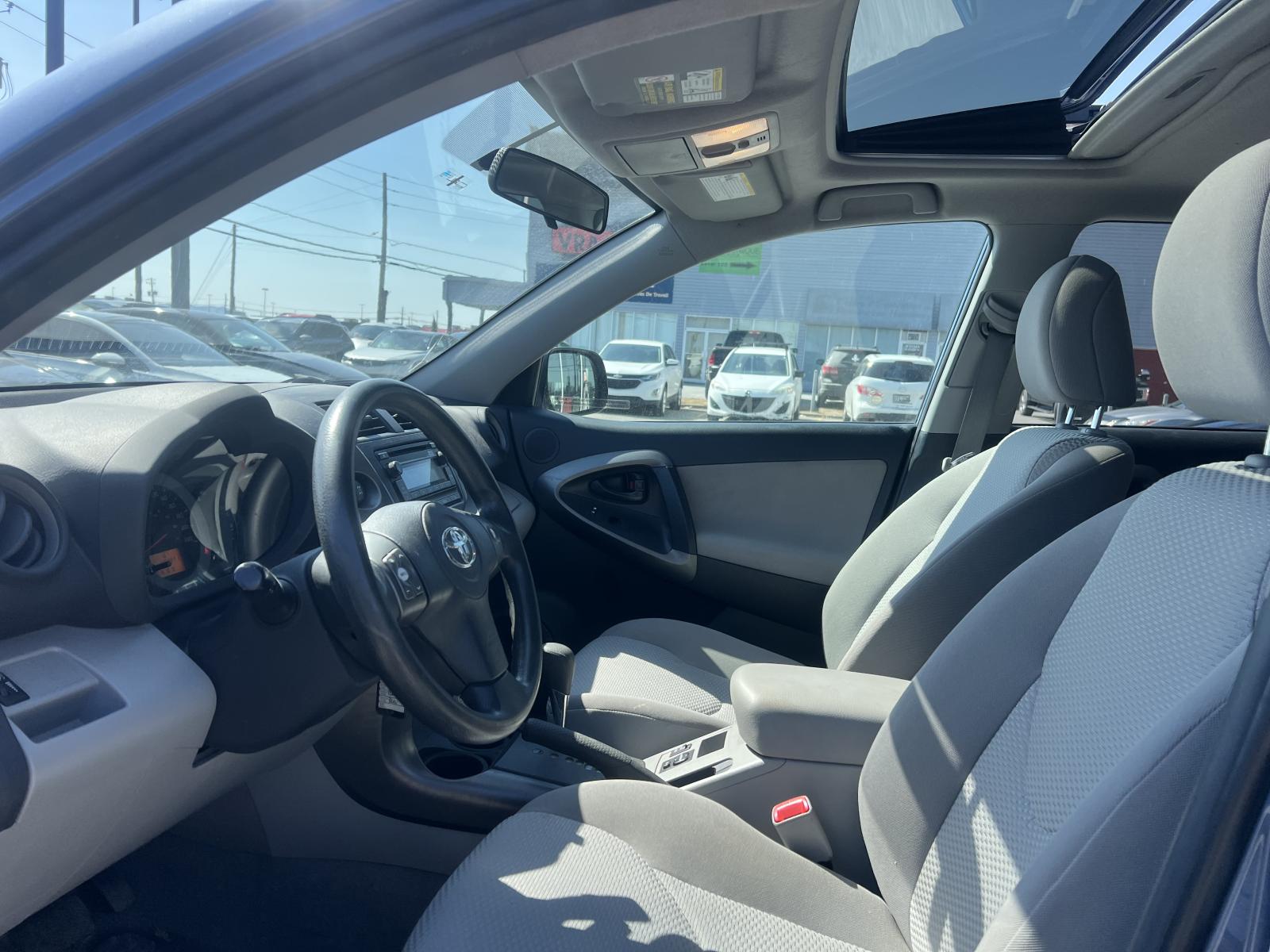 Image 8 Toyota Rav4 Base 2012