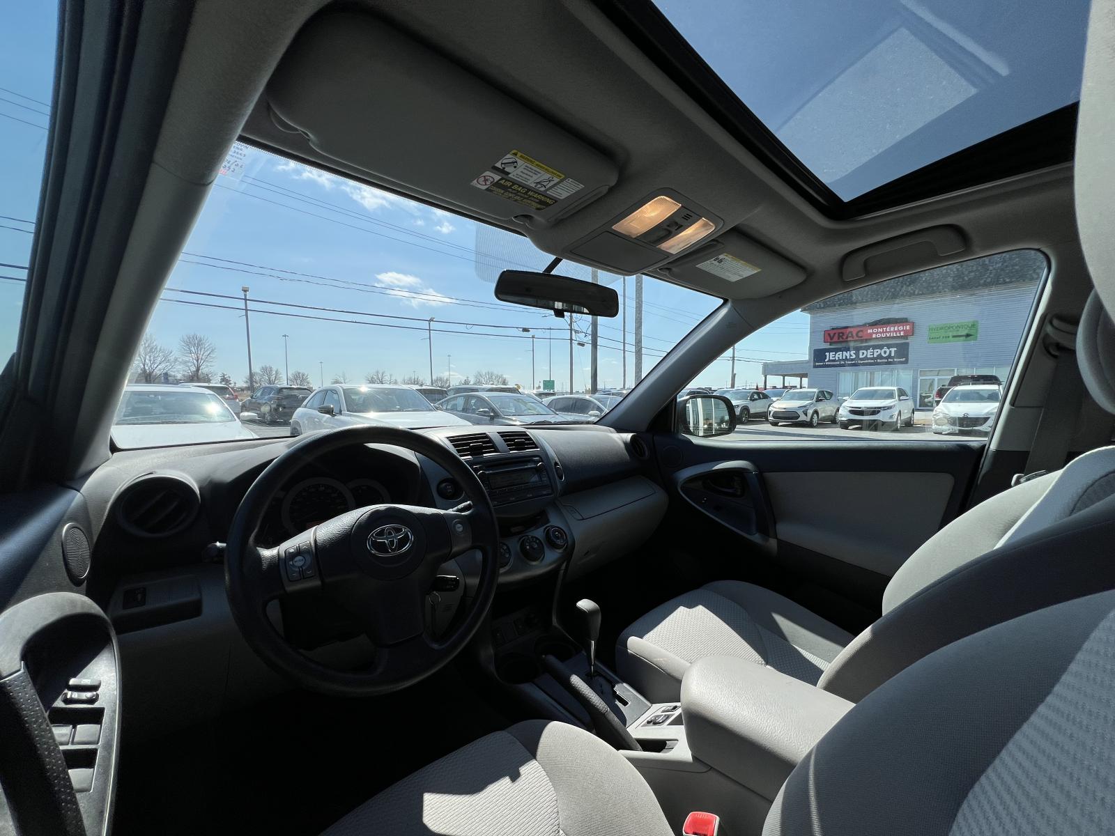 Image 11 Toyota Rav4 Base 2012