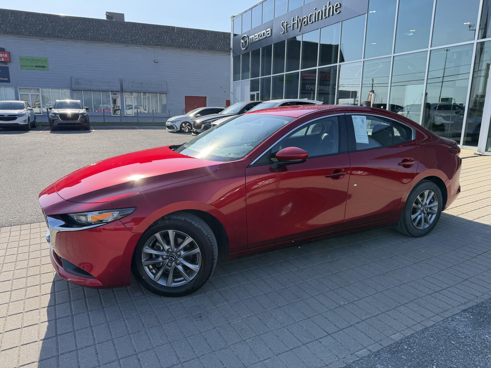 Mazda Mazda3 GX 2023 — photo 3
