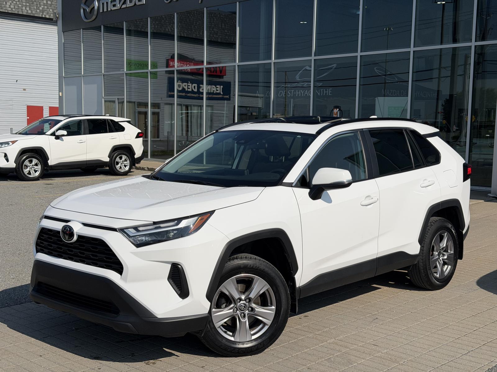 Toyota Rav4 XLE 2024