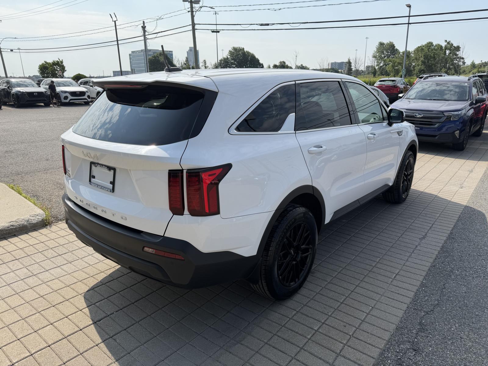 Kia Sorento LX+ 2022 — photo 7