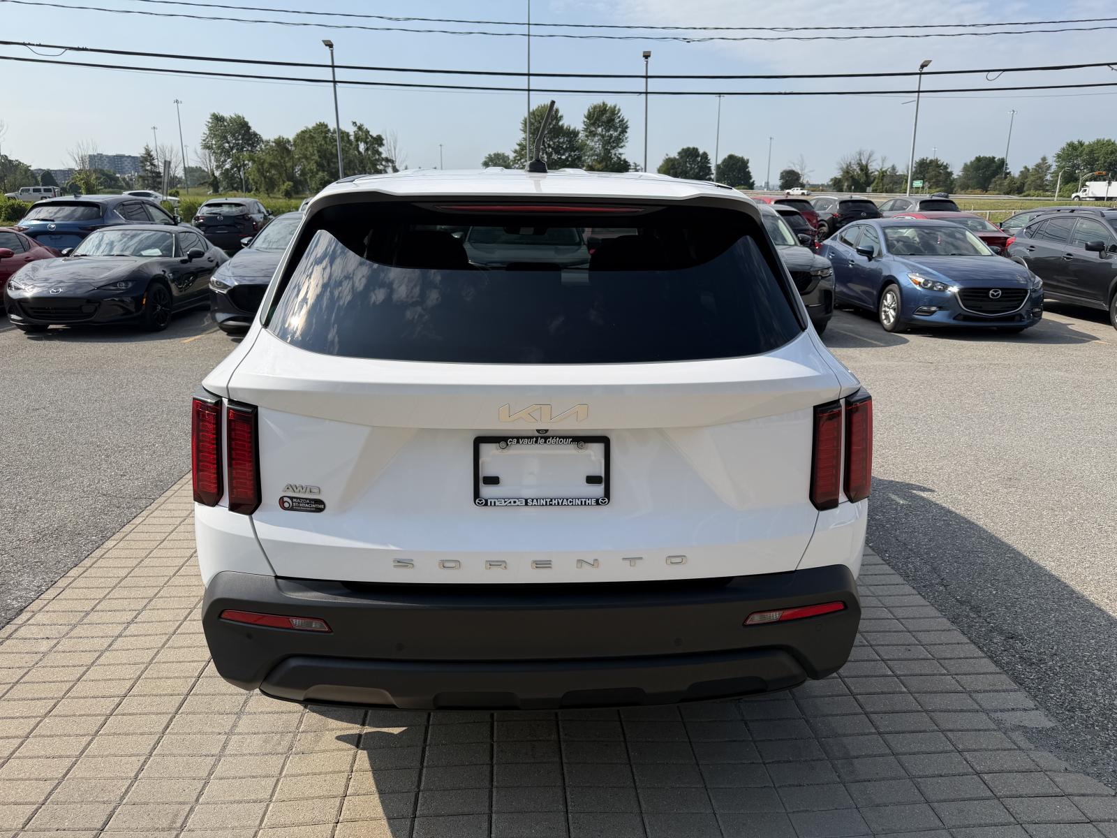 Kia Sorento LX+ 2022 — photo 6