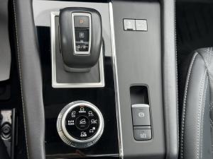 Miniature 25 Mitsubishi Outlander SEL PHEV 2025