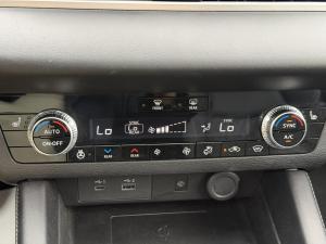 Miniature 24 Mitsubishi Outlander SEL PHEV 2025