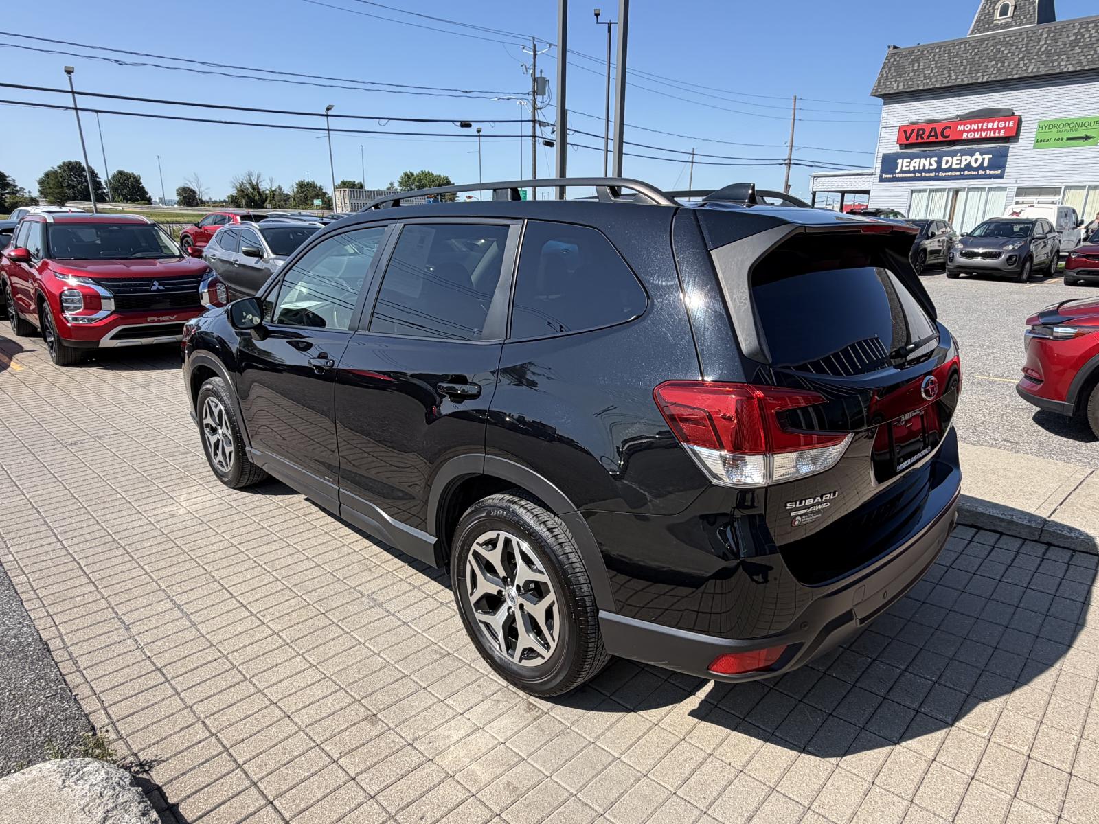 Subaru Forester 2.5i Touring 2023 — photo 5
