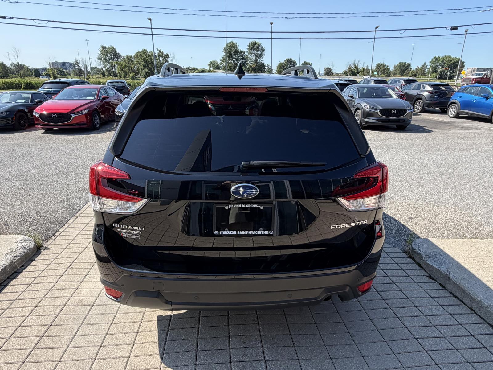 Subaru Forester 2.5i Touring 2023 — photo 6