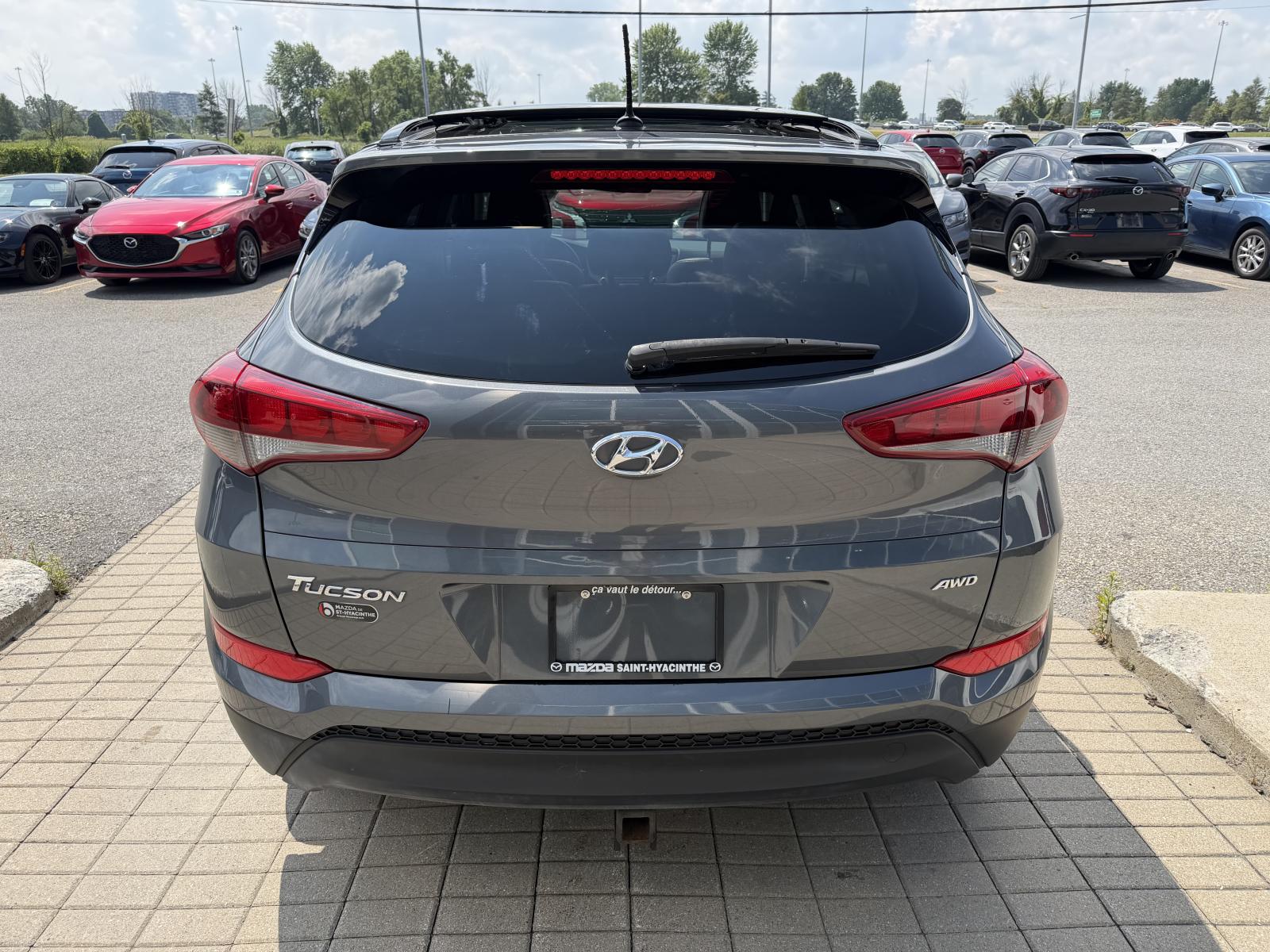 Hyundai Tucson SE 2017 — photo 6