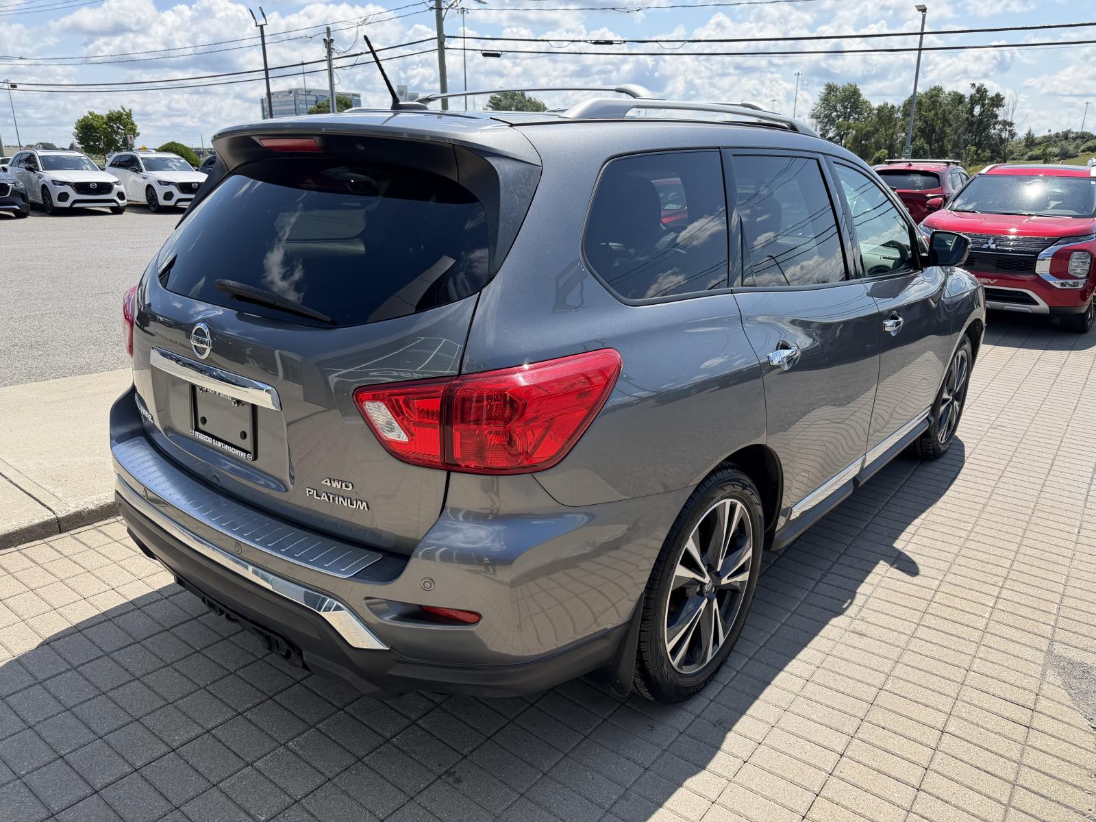 Nissan Pathfinder Platinum 2018 — photo 7