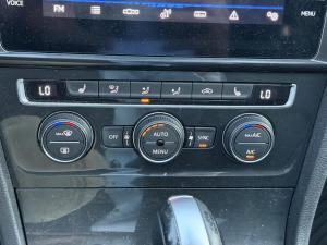 Miniature 20 Volkswagen Golf Comfortline 2021
