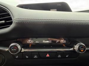 Miniature 23 Mazda Mazda3 Sport GS 2020