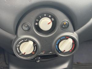 Miniature 23 Nissan Versa Note SV 2014
