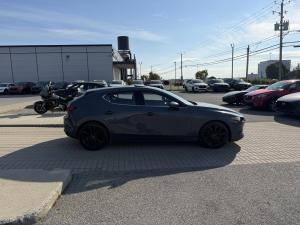 Miniature 9 Mazda Mazda3 Sport GT 2019
