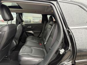 Miniature 10 Jeep Cherokee Overland 2016