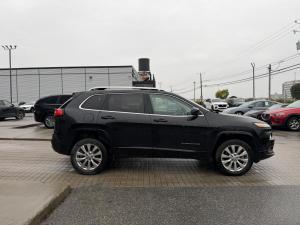 Miniature 9 Jeep Cherokee Overland 2016