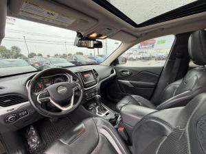 Miniature 14 Jeep Cherokee Overland 2016