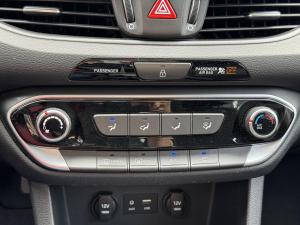 Miniature 23 Hyundai Elantra GT GL 2018