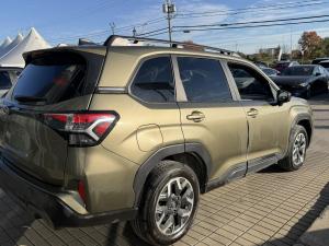 Miniature 5 Subaru Forester Convenience 2025