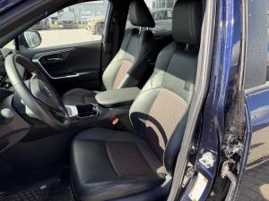 Thumbnail 15 Toyota Rav4 PHEV XSE Tech 2025