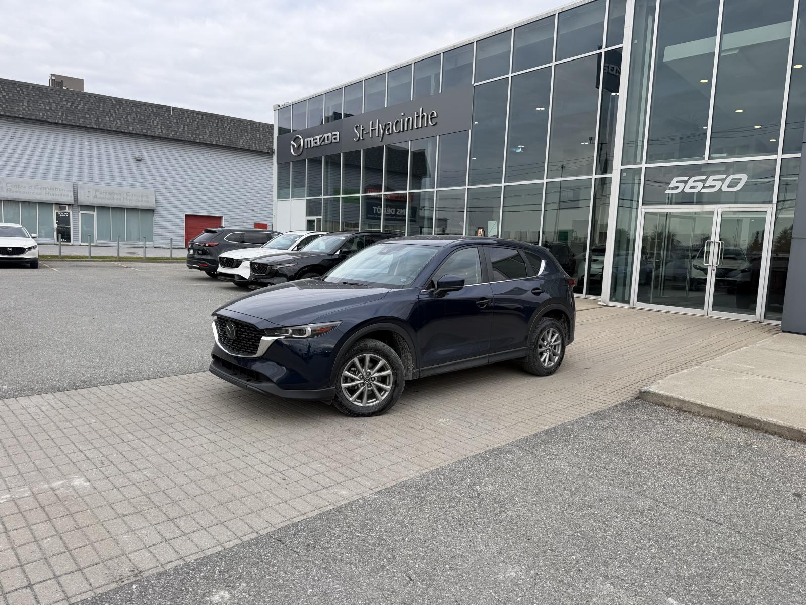 Image 1 Mazda CX-5 GS 2023