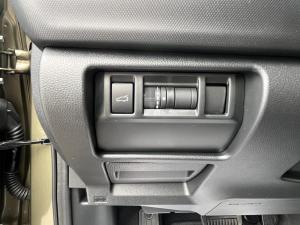 Miniature 15 Subaru Forester Premier 2025