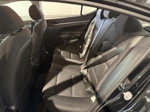 Miniature 18 Hyundai Elantra L 2017