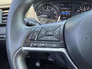 Thumbnail 16 Nissan Rogue SV 2018