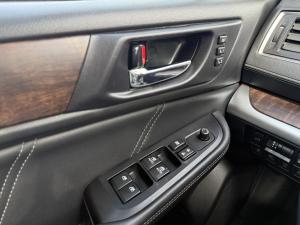 Miniature 14 Subaru Outback 2.5i Limited w/Eye 2019