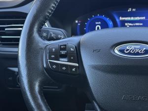 Thumbnail 19 Ford Escape Titanium 2020