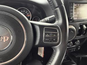 Thumbnail 20 Jeep Wrangler 75E Anniversaire 2016