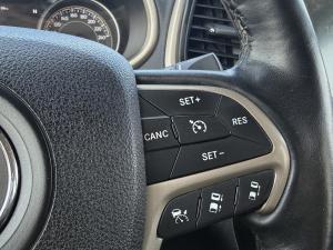 Miniature 17 Jeep Cherokee Limited 2016