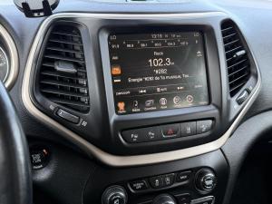 Miniature 19 Jeep Cherokee Limited 2016