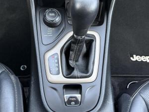Miniature 23 Jeep Cherokee Limited 2016